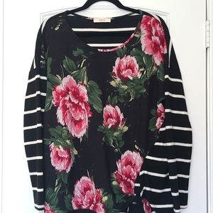 A.gain Black and White Floral/Stripe Top L